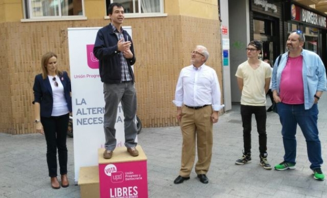 ELECCIONES. Andrés Herzog estuvo en el final de campaña de UPyD de Albacete