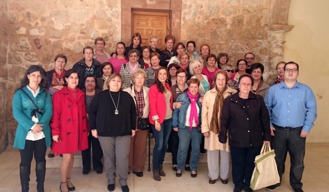 La Directora Provincial del Instituto de la Mujer de Castilla conoció las inquietudes de las mujeres de El Bonillo