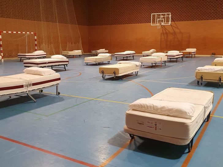 El Ayuntamiento de Albacete acondiciona el pabellón 'Da Vinci' para que las personas sin hogar pasen allí la cuarentena