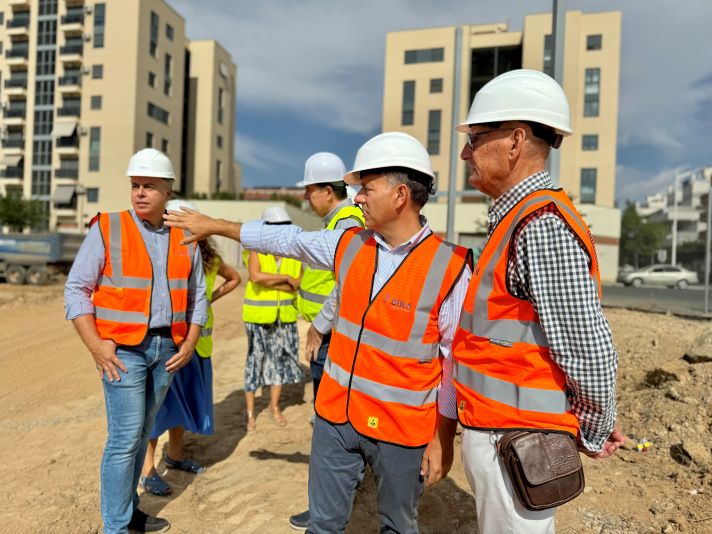 Serrano destaca que Albacete 'sigue creciendo con un nuevo sector en el Canal de María Cristina, con 464 viviendas”