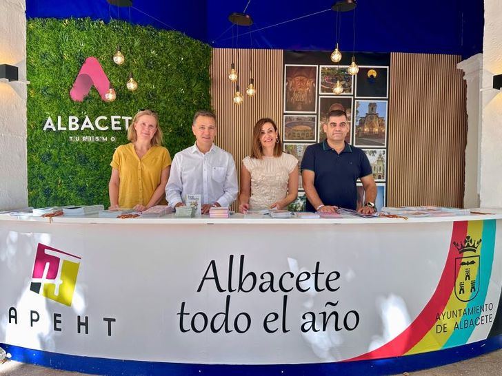 Los hosteleros gestionarán la Oficina Municipal de Turismo de Albacete por cinco años