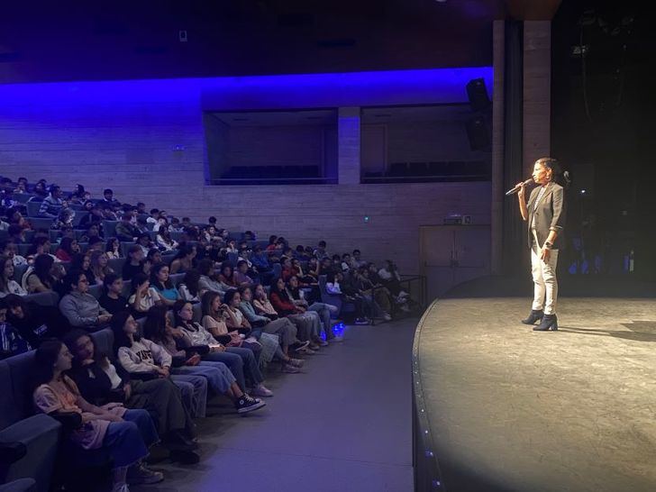 Gala de la Calzada, concejala del Ayuntamiento de Albacete, anima a todas las niñas a “seguir rompiendo barreras”