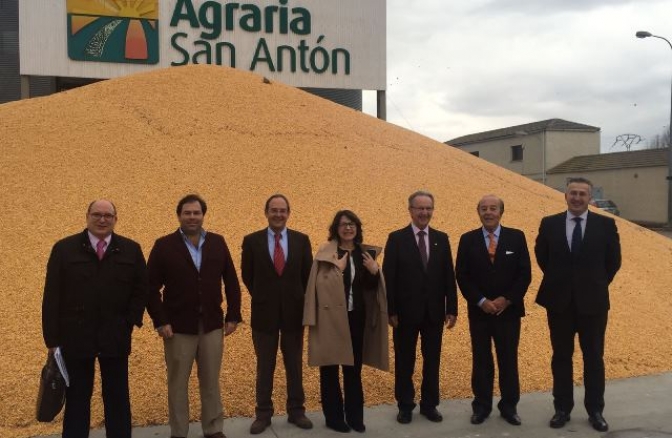 Globalcaja renueva su convenio de colaboración con la Cooperativa Agraria San Antón