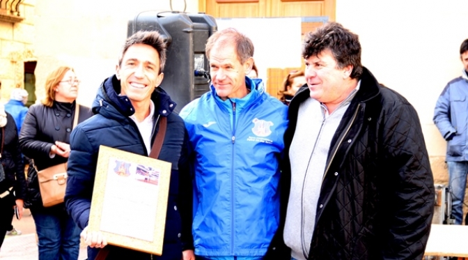 La II San Silvestre de Peñas de San Pedro contó con más de 350 participantes y homenajeó a Severino Felipe