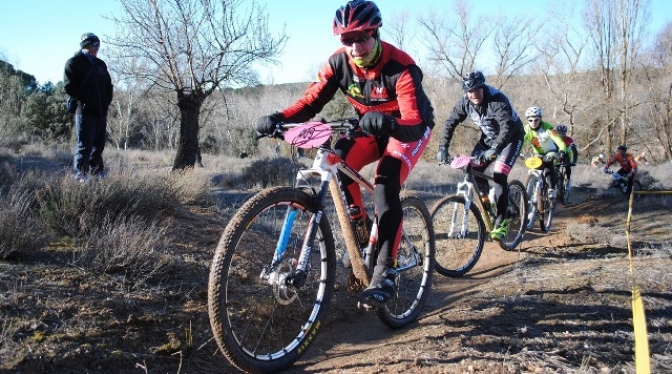 Participación récord en la carrera de BTT que se disputa en La Roda