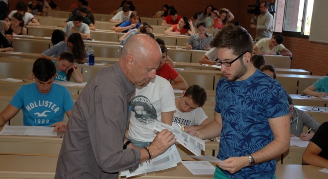 Castilla-La Mancha también celebra que el Ministerio de Educación realice la prueba de acceso a la universidad como se ha hecho en los últimos años