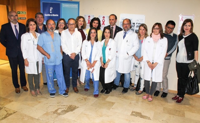 La Junta de Castilla-La mancha resalta el modelo de sensibilización y humanización de la unidad de patología mamaria del Hospital de Toledo