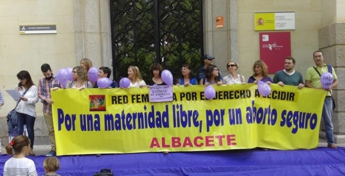 Concentración en Albacete en el Día Internacional de los Derechos Sexuales y Reproductivos de la Mujer, de la Libertad Sexual y la Despenalización del aborto