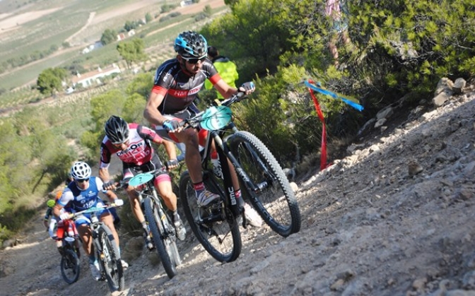 Verónica González e Iván Martínez ganan la carrera de BTT disputada en Fuente Álamo