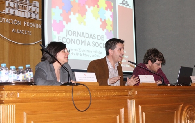 Comienzan en la Diputación de Albacete las Jornadas de Economía Social, con la ponencia de Emilio Santiago Muiño