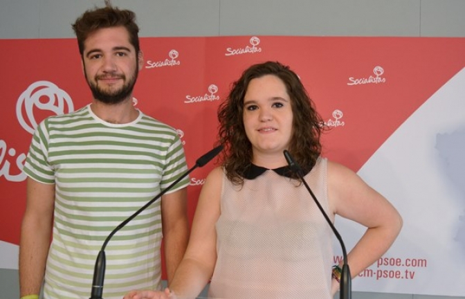 Juventudes Socialistas de Albacete pone en marcha una campaña de recogida de material escolar y educativo