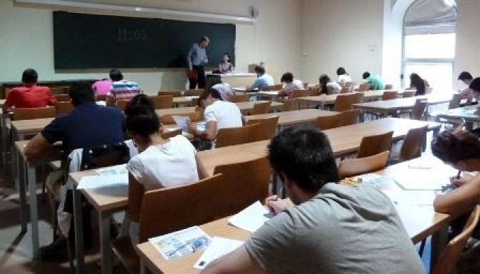 Más de 7.700 jóvenes se examinan de selectividad desde este lunes en Castilla-La Mancha