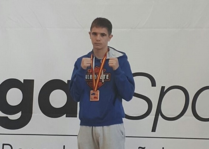 El albaceteño Kike García conquista el bronce en el Nacional de Clubes de boxeo