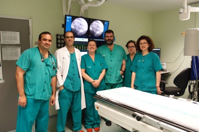 Varios hospitales de Castilla-La Mancha ya implantan un desfibrilador subcutáneo para evitar la muerte súbita