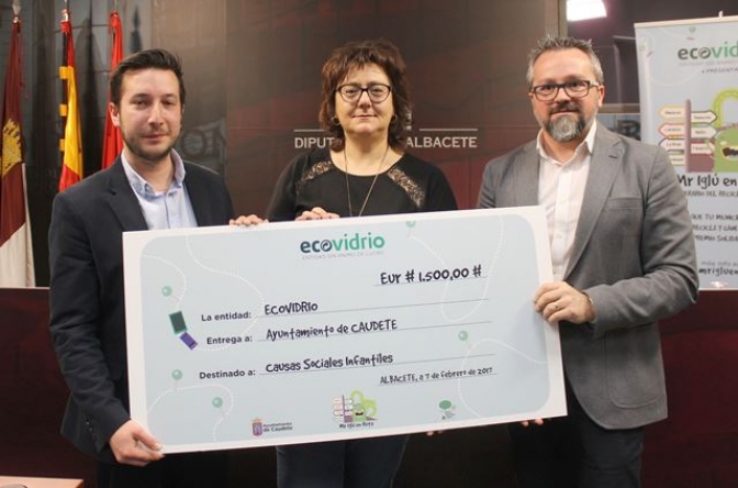 Premio al Ayuntamiento de Caudete por ser el que más recicla de la provincia de Albacete