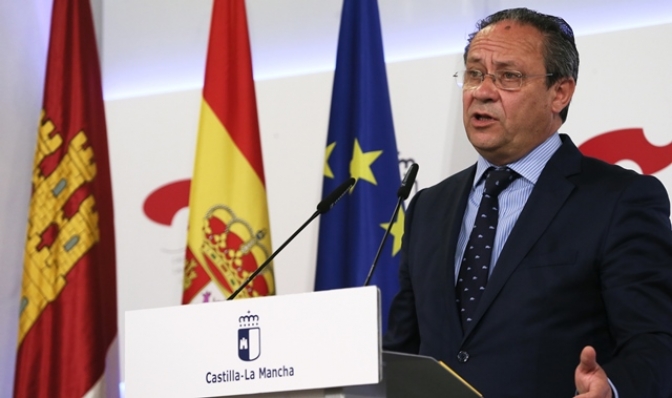 El Diario Oficial de Castilla-La Mancha publica este viernes la oferta pública de 1.030 plazas en sanidad, 274 administrativos y 190 personal laboral