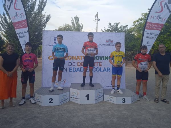 Almansa acoge el XXII ‘Memorial Benito y Luis’ de ciclismo escolar