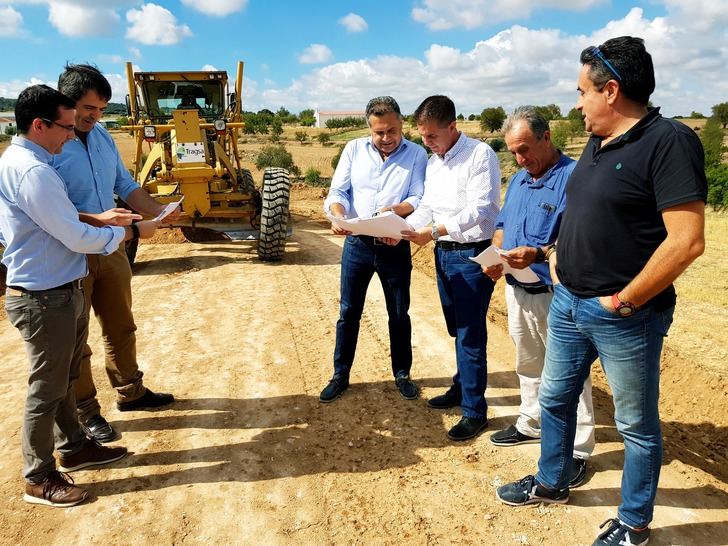 La Diputación de Albacete mejorará 3.600 metros de caminos rurales en San Pedro