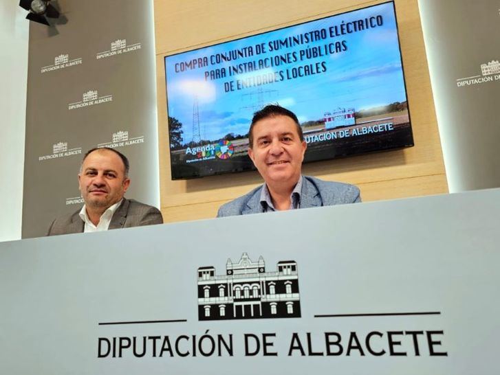 La Diputación de Albacete formaliza el contrato, cercano a los 4 millones de euros, para el suministro de energía eléctrica de 61 ayuntamientos