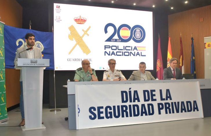 La Diputación de Albacete felicita a los y las 14 profesionales reconocidos en el Día de la Seguridad Privada