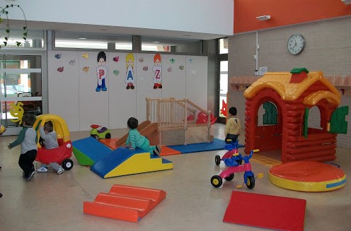 Las escuelas infantiles de Albacete reciben la visita de alumnos ingleses para concoer su funcionamiento 
 