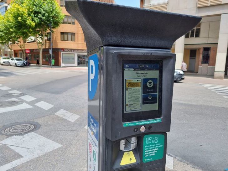 Albacete extenderá el horario especial de verano de la zona azul y verde de aparcamiento hasta después de la Feria