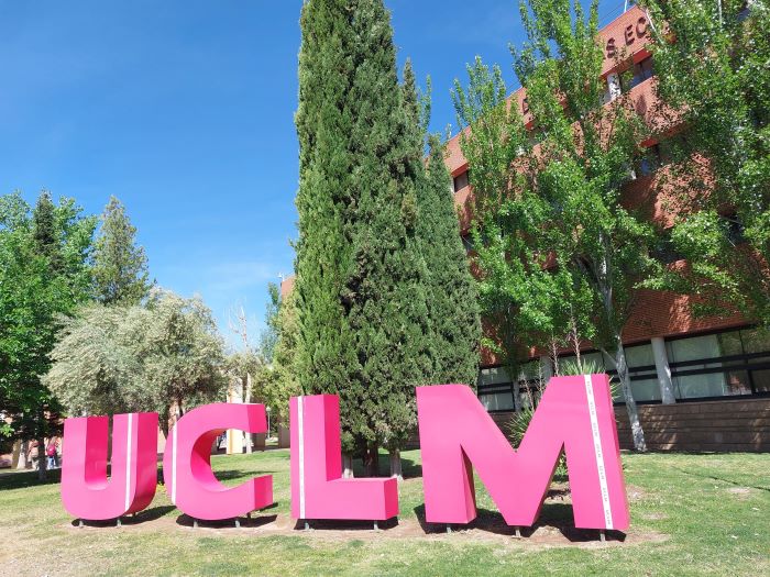 El DOCM publicará este lunes la resolución que congela los precios de acceso a los estudios en la UCLM