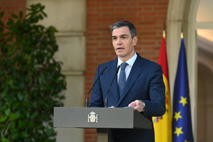 Sánchez felicita el día de C-LM resaltando la gastronomía, patrimonio y cultura de la 'tierra de gigantes'