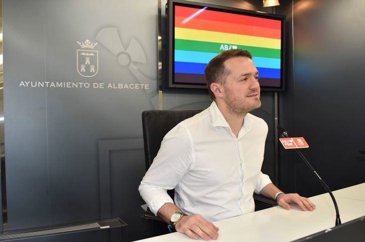 El PSOE de Albacete propone al Ayuntamiento una moción con propuestas para evitar la discriminación por orientación sexual