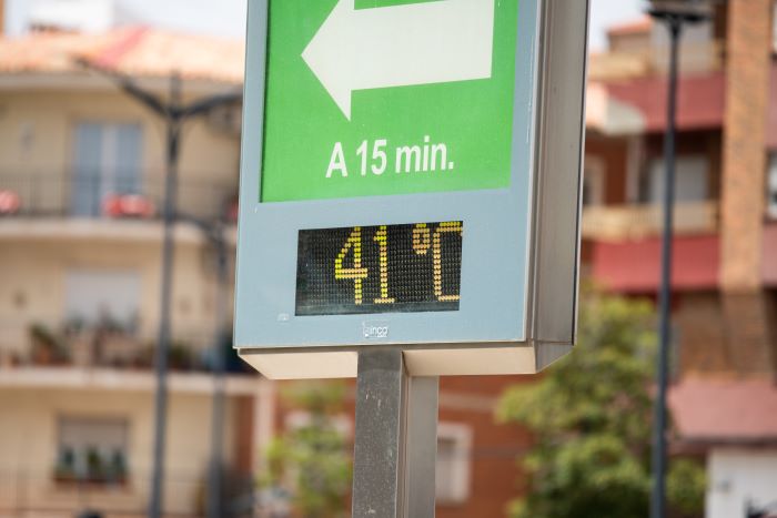 El calor tendrá hoy en riesgo a todo Andalucía, menos Almería, y a Albacete, con temperaturas por encima de 40 grados