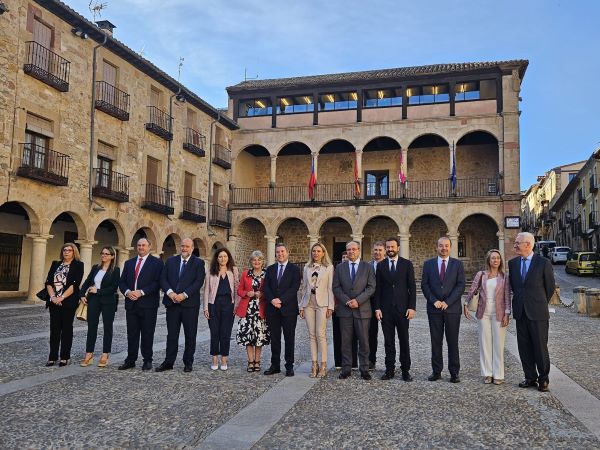 C-LM articulará en diciembre una ayuda para la incorporación de jóvenes al campo dotada con 50 millones de euros