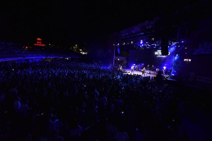 El concierto de Andy y Lucas puso anoche el punto y final al 68º Festival de Albacete con lleno absoluto