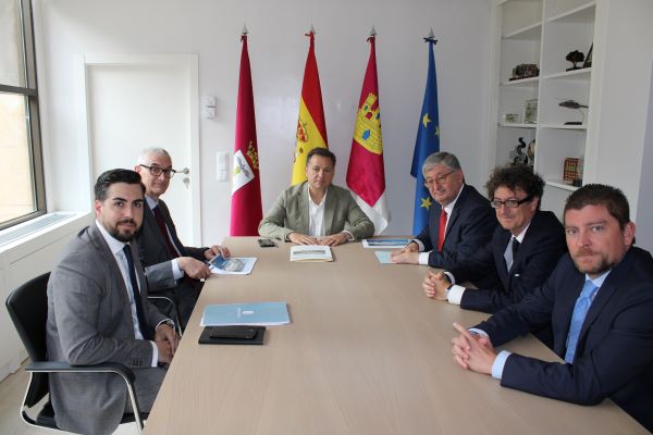 El alcalde de Albacete destaca el “impulso del Ayuntamiento para que Stadler construya un centro ferroviario que generará 40 puestos de trabajo”