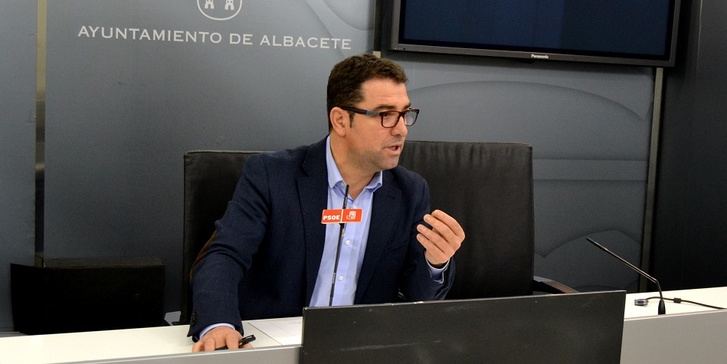 Belinchón (PSOE) culpa al alcalde de que Albacete ya no sea Plataforma Logística
