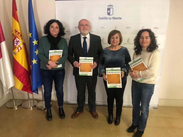 Castilla-La Mancha reconoce la labor de AFA Villarrobledo con pacientes de alzheimer y sus familias