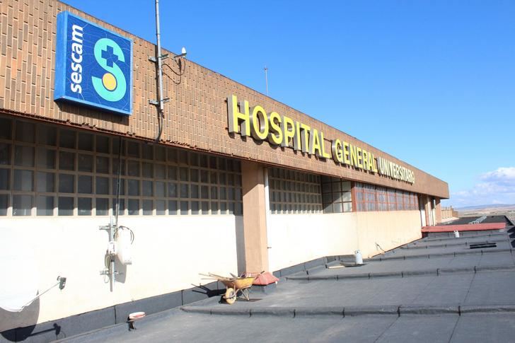 La mejora de la impermeabilización de la cubierta del Hospital General de Albacete supone un gasto de 40.000 euros