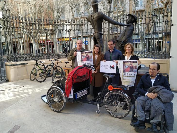  La Unión Musical Ciudad de Albacete presenta el proyecto solidario ‘En bici sin edad’ 