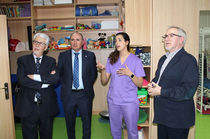 La Fundación Globalcaja Albacete destaca la labor de la asociación de esclerosis múltiple en la provincia