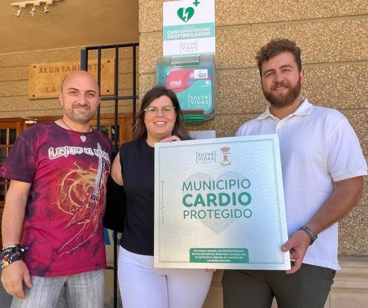 La Gineta ya es un municipio cardioprotegido con la instalación de tres DESA