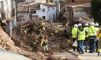 Al menos 95 muertos por inundaciones en Valencia, Castilla-La Mancha y Andalucía