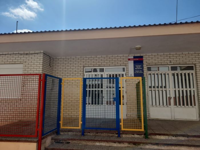 El colegio de La Recueja reabre sus puertas con cinco alumnos, tras echar el cierre en el curso 2018-19
