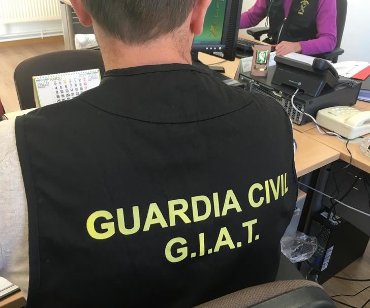 La Guardia Civil detiene a un grupo criminal que estafaba en la compraventa de coches