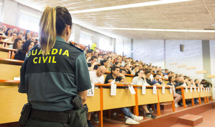 Casi 26.500 personas opositan este fin de semana a una de las 2.721 plazas ofertadas para ingresar en la Guardia Civil