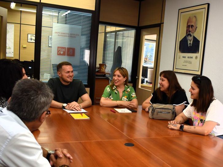 El Grupo Socialista de Albacete denuncia que la inacción del PP deja en la calle al personal del ‘Corresponsables’