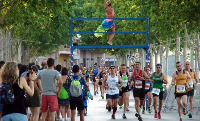 Caudete fue una fiesta del atletismo con la 36 edición del Cross Antonio Amorós, con victoria de Nuria López y David Francés