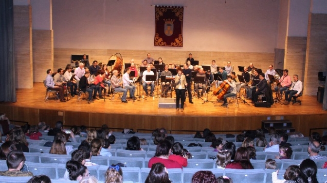 El programa ‘Toca la Banda’ abrió su XVIII edición enseñando música a los niños de las escuelas infantiles municipales de Albacete