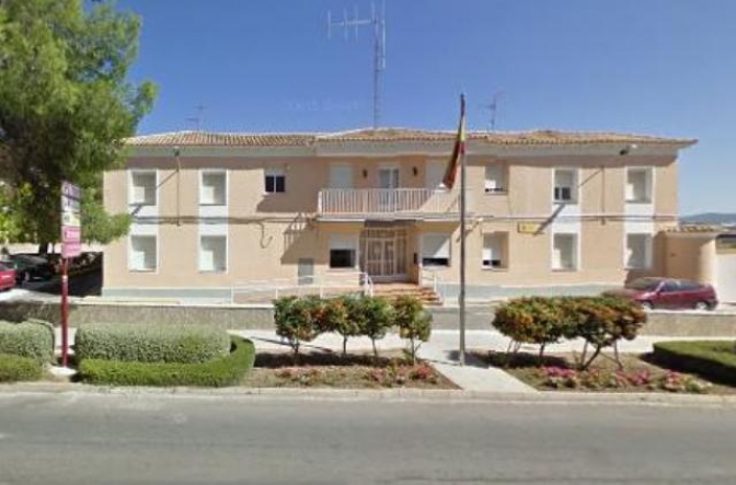 La Guardia Civil de Caudete detiene a S.B.P, de 21 años, y a una menor y por robos en casa de campo