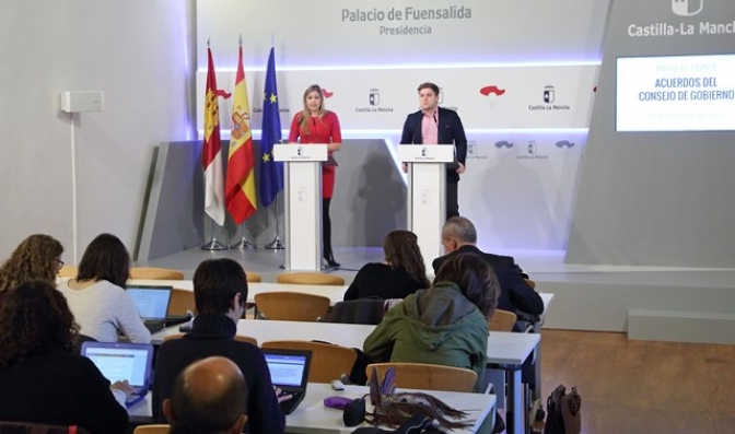 La Junta de Castilla-La Mancha entregará a centros, profesores, alumnos y administrativos los reconocimientos en el Día de la Enseñanza