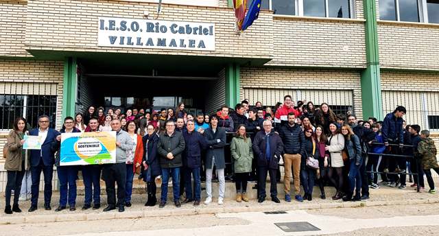 El IES Río Cabriel de Villamalea recibe su Premio Agenda 21 Escolar 2018 de la Diputación de Albacete
