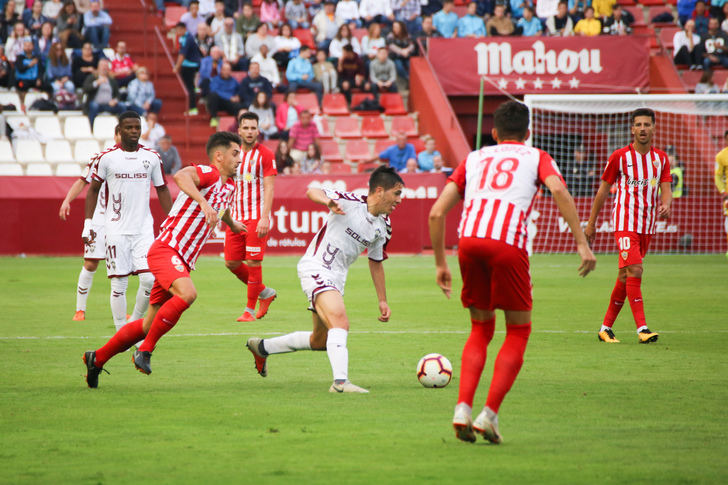 El Albacete, que suma cuatro semanas sin ganar, quiere reencontrarse con la victoria ante el Extremadura